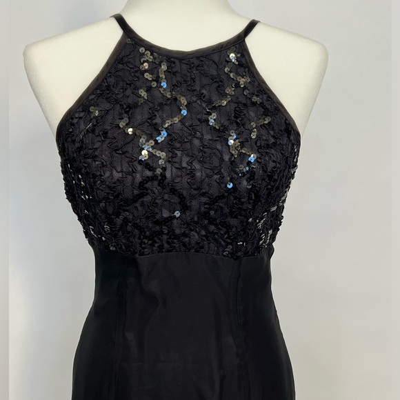 Women’s vintage Y2K Halter Empire Whimsy Goth Black Sequin Gown sz 3/4 USA Made - Picture 2 of 11